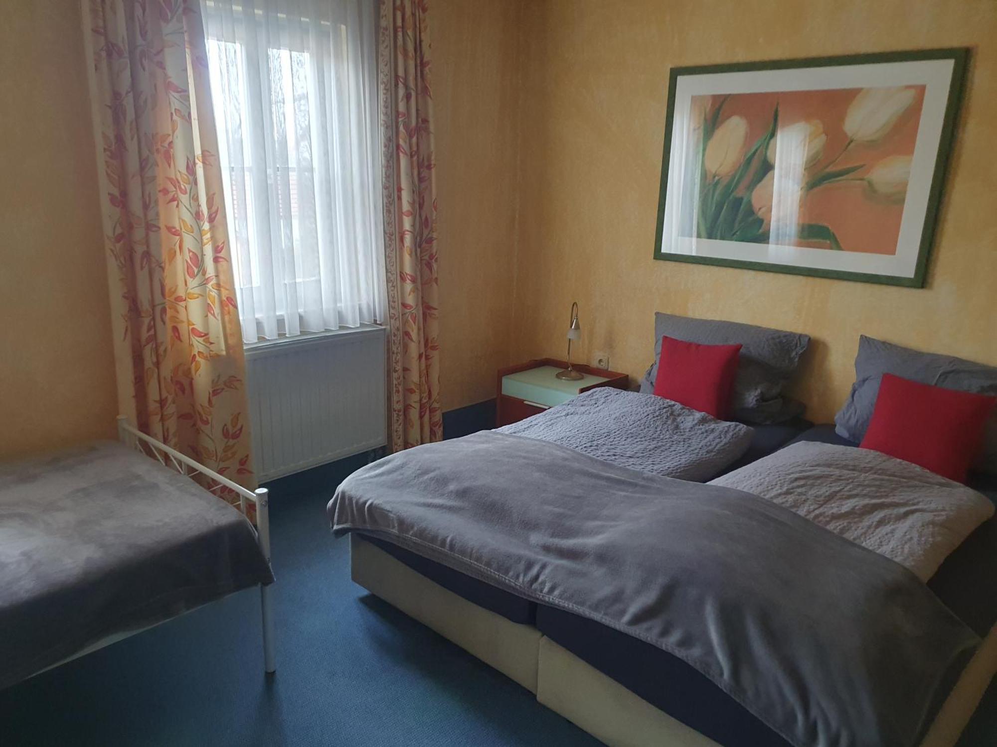 Gasthaus Krone Wiesentheid Екстер'єр фото